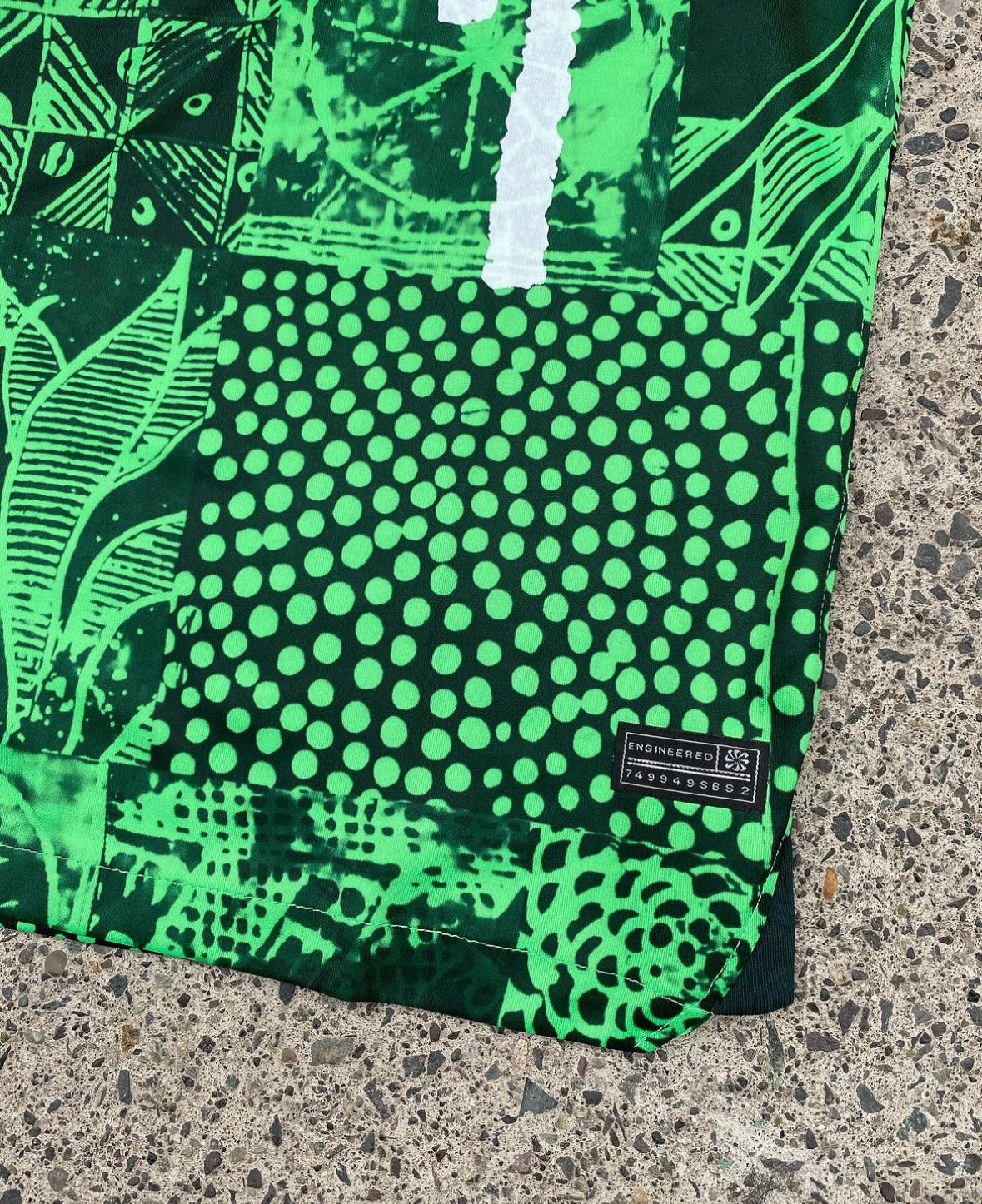 STÜSSY X “ナイジェリア” ジャージ