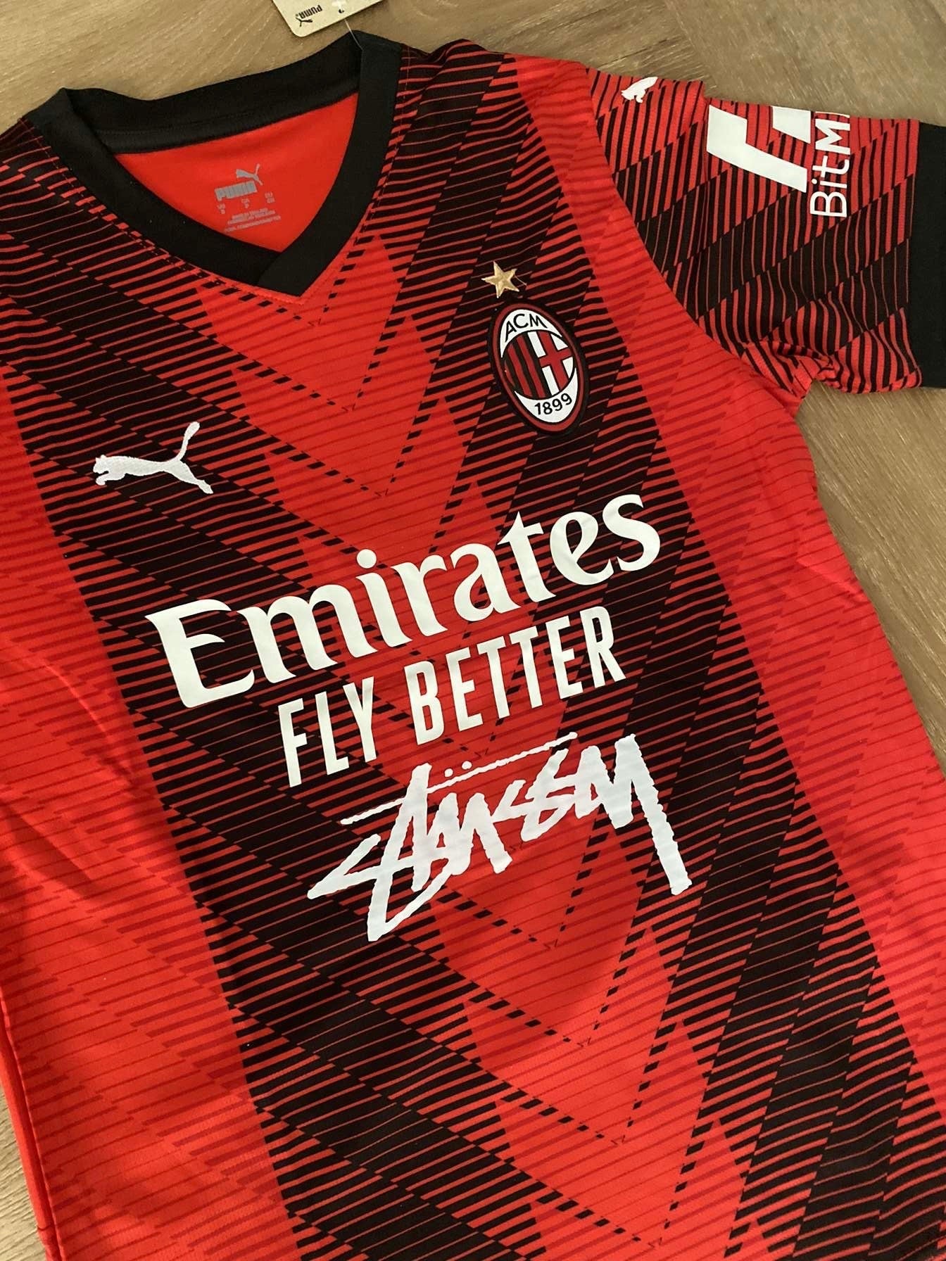 STÜSSY X “AC MILAN” ジャージ