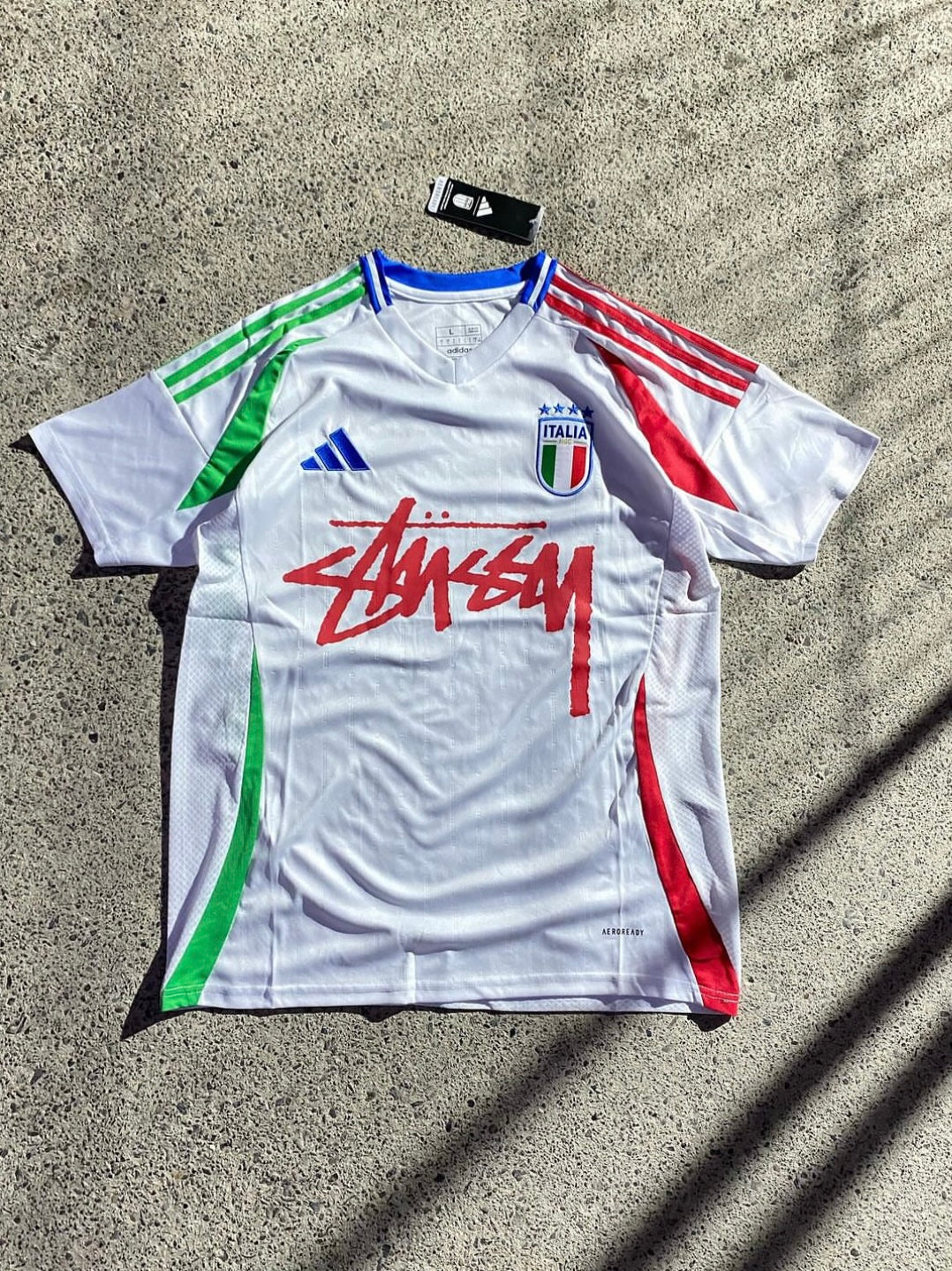 STÜSSY X “ITALY” - ホワイト