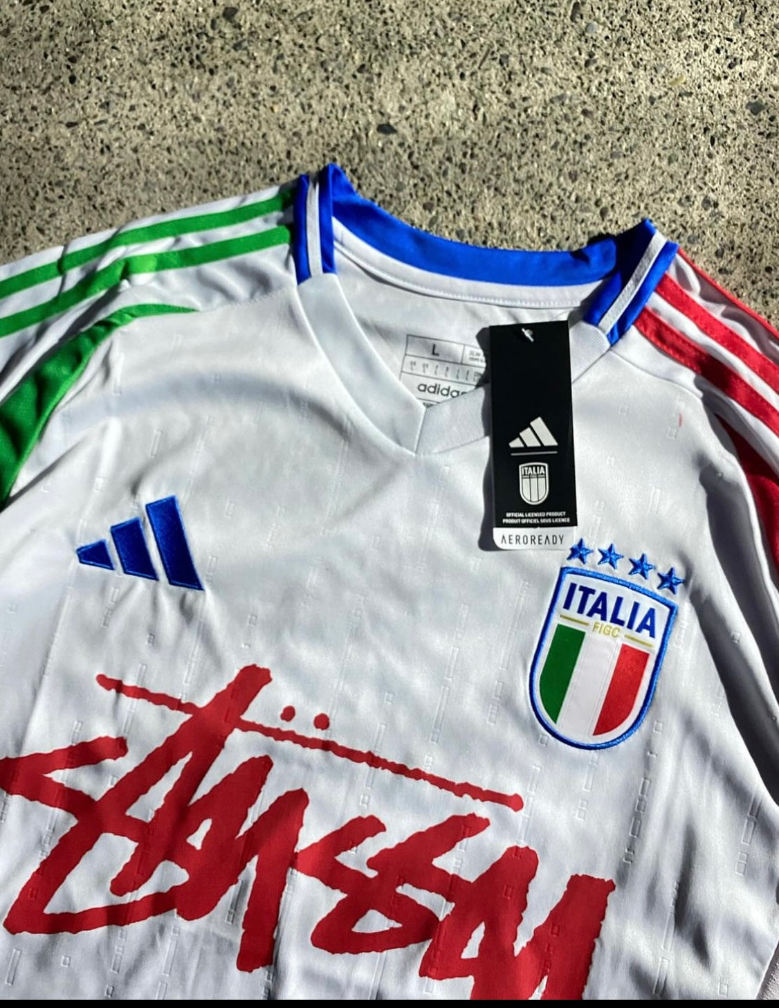 STÜSSY X “ITALY” - ホワイト